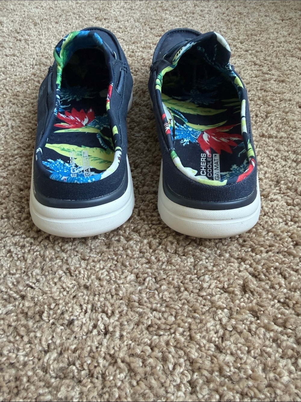 Skechers Women’s Navy Canvas Slip-On Boat Shoes with Floral Lining Size 10 - Picture 4 of 10